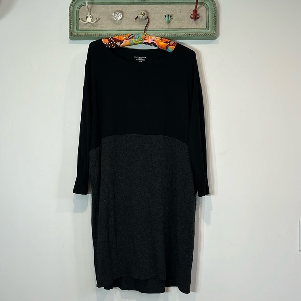 Eileen Fisher Italian yarn long sleeve mini dress color block black gray medium